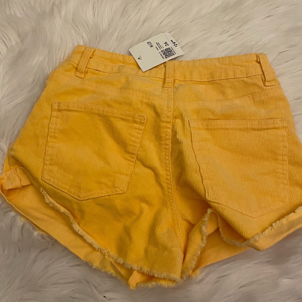 New with tags corduroy shorts